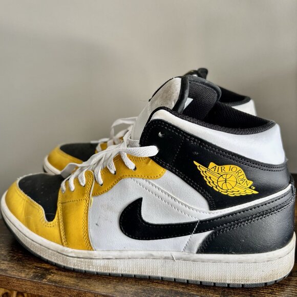 Nike| Air Jordan 1 Mid Sneaker in"Yellow Ochre/White/Black" Good Pre-Owned Sz 10 - Picture 3 of 6